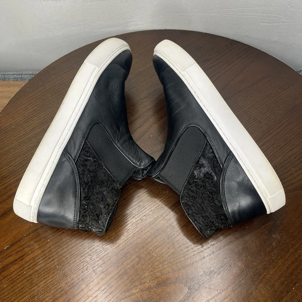 Tory Burch Rosette Boots Women's 8.5M Black Leather Chelsea Sneakers‎ Booties